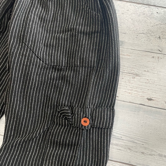 Pacari linen wide leg drawstring pinstriped cargo pants - Picture 3 of 5